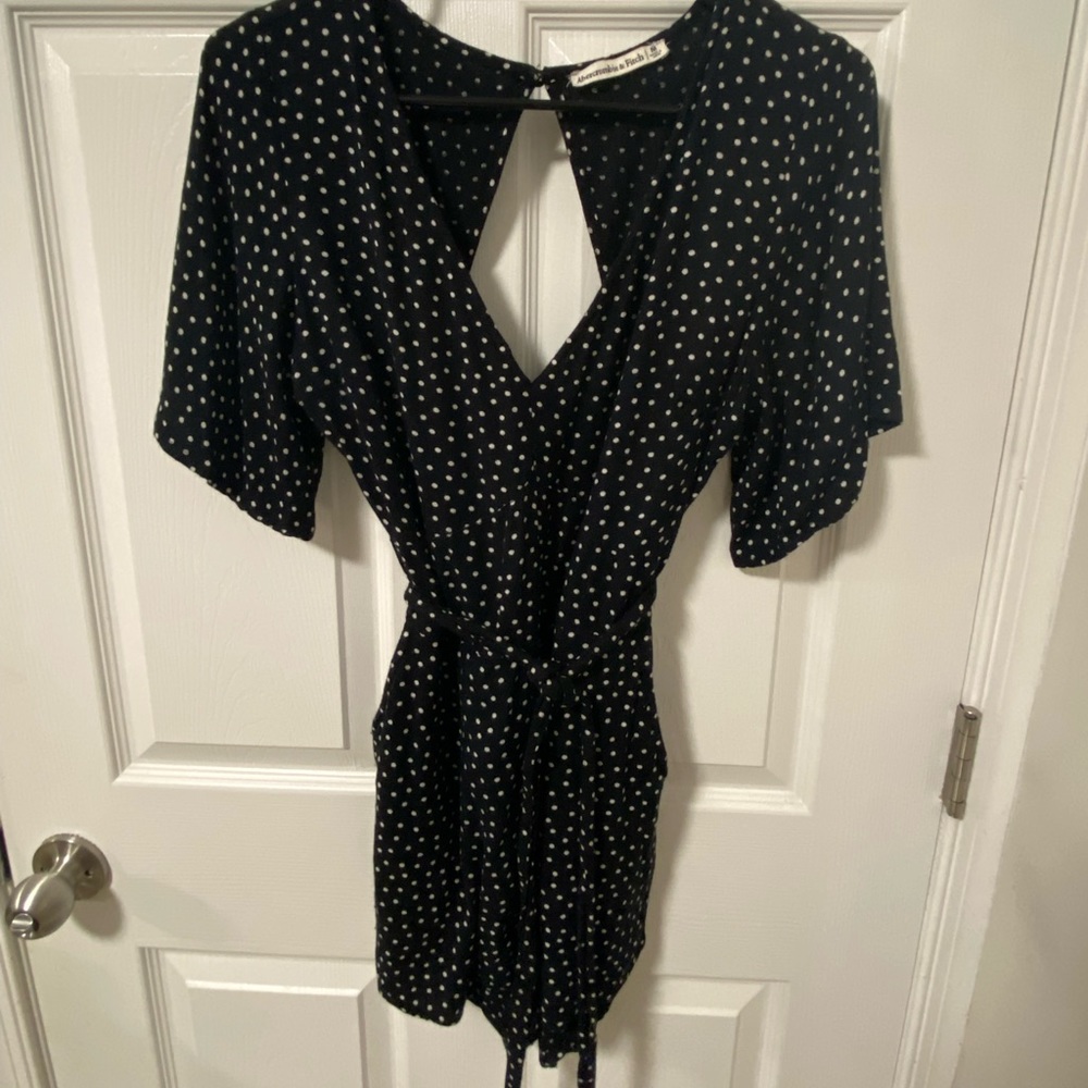 Abercrombie - black and white polka dot romper